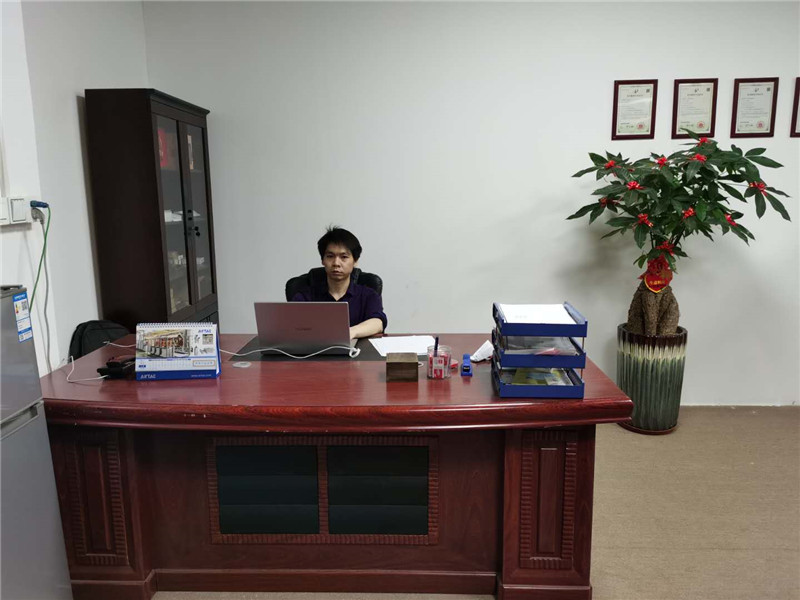 丘永颖.jpg 丘永颖.jpg