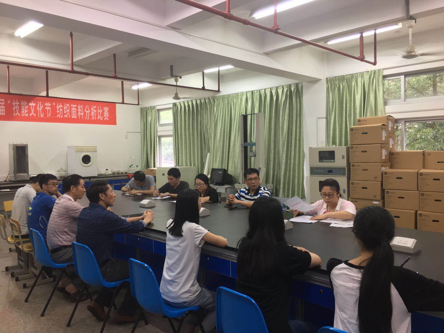 轻纺支部第一次全体党员大会.jpg 轻纺支部第一次全体党员大会.jpg