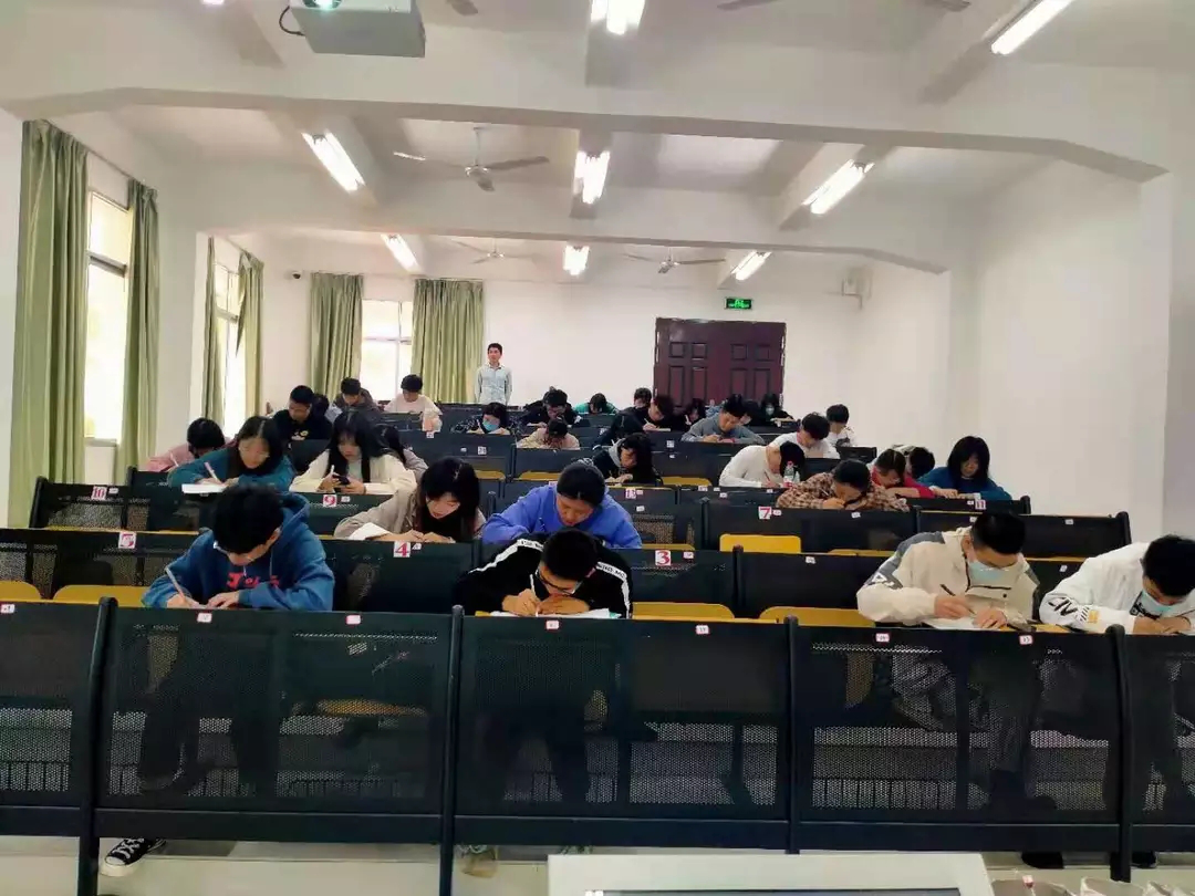 图片1.png 图片1.png
